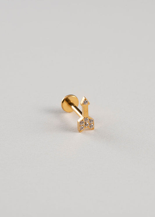 Stud Flecha Brillante