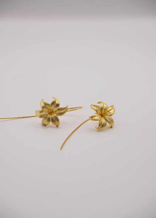 Aretes Flor de Oro
