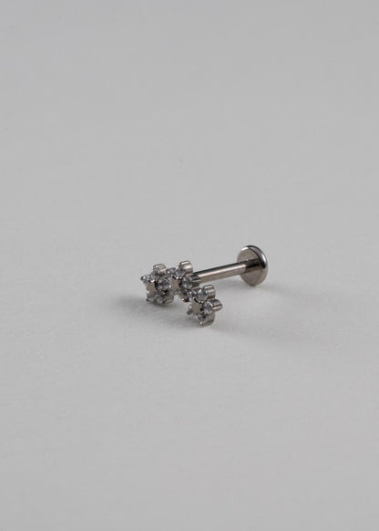 Stud Triple Flor con Zr