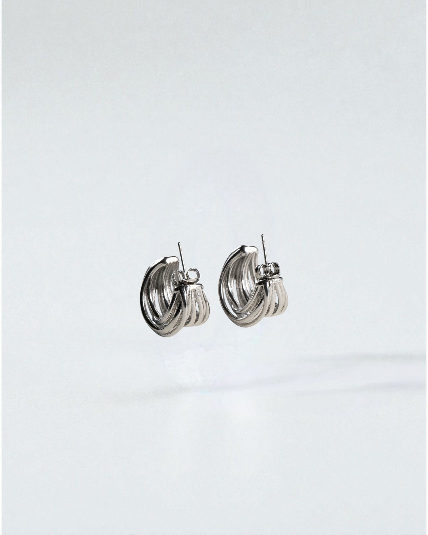 Aretes Entrelazados