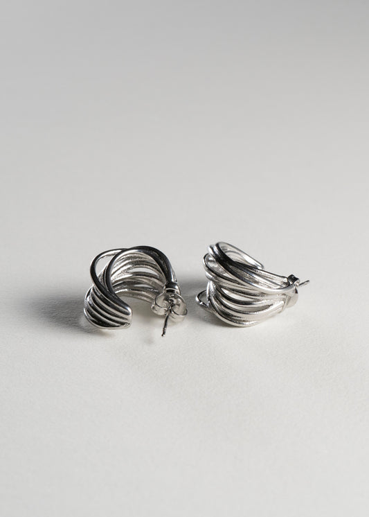 Aretes Entrelazados