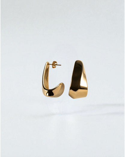 Aretes Esculturales Dorados