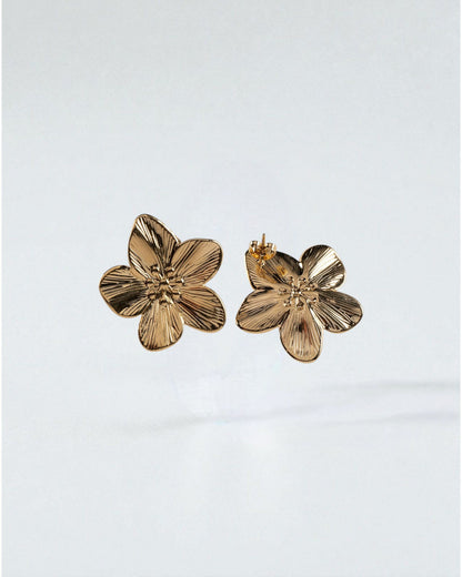 Aretes Flor con Pistilo