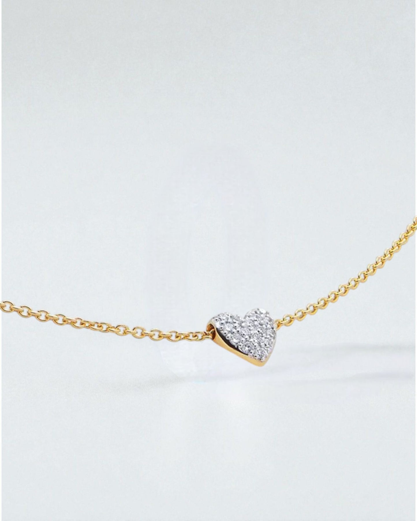 Collar corazón brillante