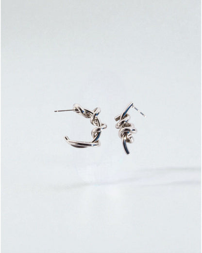 Odonata silver-tone twisted hoop earrings, 2.4cm, made of 24k gold-plated brass.